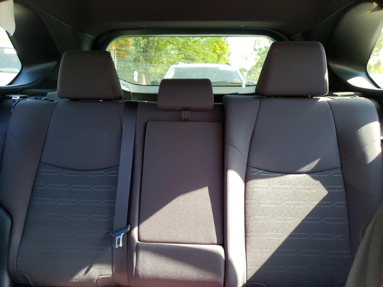 VIN: JTMCB3FV4MD049745 2021 TOYOTA RAV4