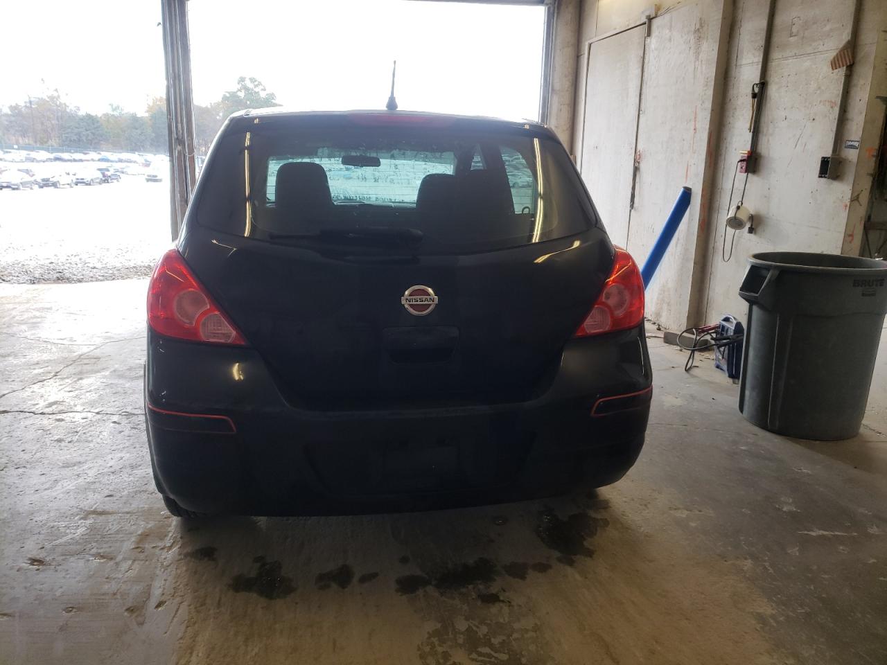 3N1BC1CP0BL508668 2011 Nissan Versa S