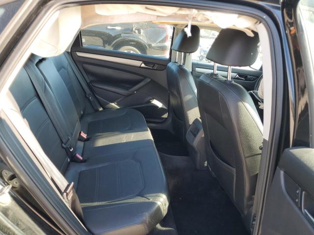 2015 VOLKSWAGEN PASSAT S 1VWAT7A32FC014869