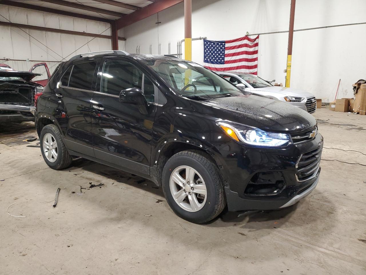 3GNCJPSB2LL321070 Chevrolet Trax 1LT 4