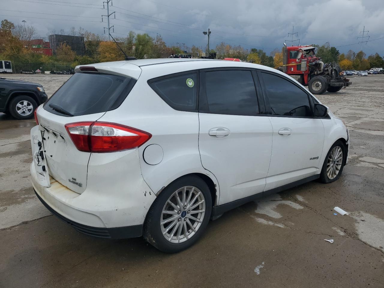 1FADP5AU8FL112344 2015 Ford C-Max Se