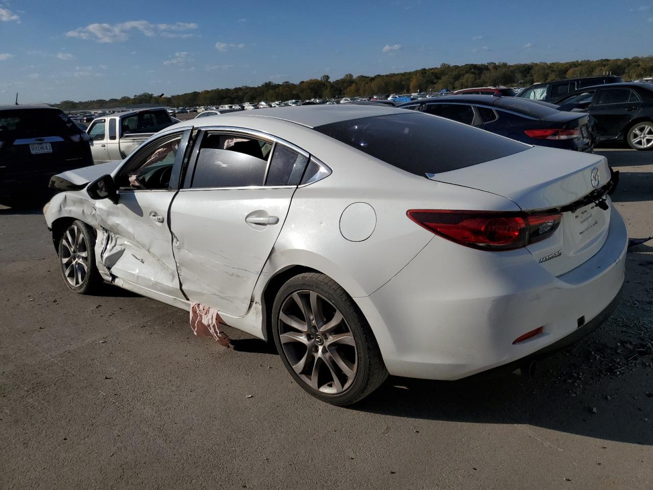 2014 Mazda 6 Touring vin: JM1GJ1V61E1142180