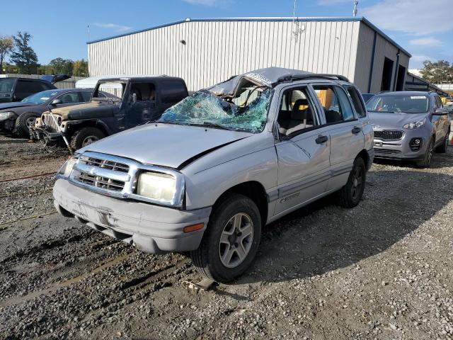 2004 Chevrolet Tracker 