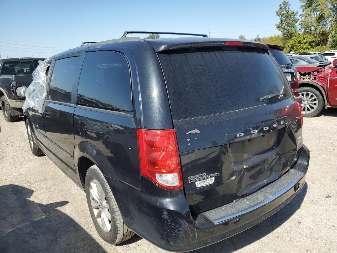 2015 Dodge Grand Caravan Sxt vin: 2C4RDGCG7FR541185