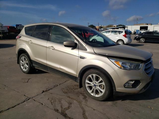1FMCU9GDXHUC95669 Ford ESCAPE SE
