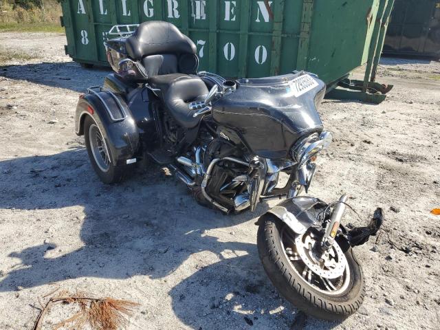 2009 Harley-Davidson Flhtcutg VIN: 1HD1MAM189Y852451 Lot: 72935083