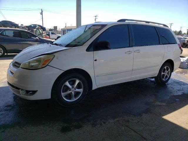 2004 Toyota Sienna CE