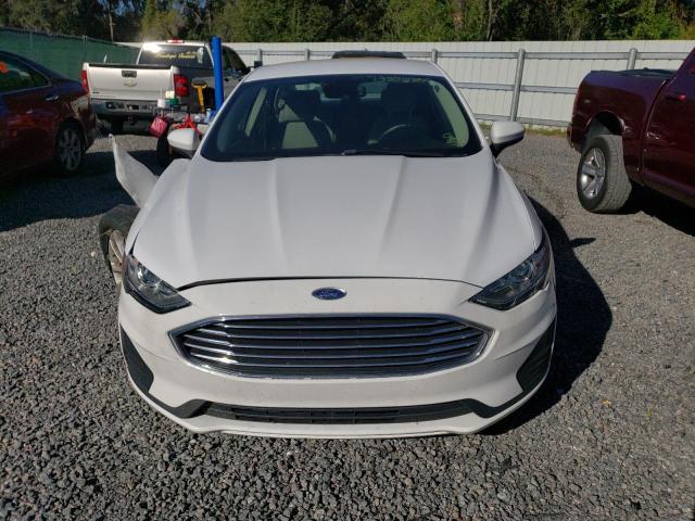 3FA6P0HD0KR159431 Ford FUSION SE
