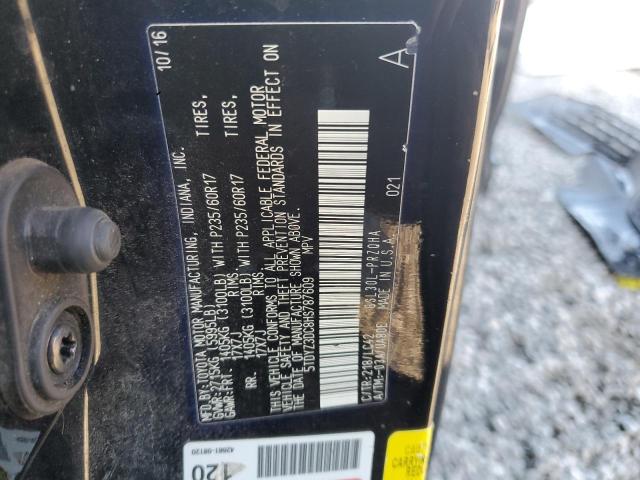5TDYZ3DC8HS787609 Toyota SIENNA XLE