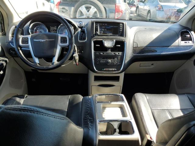 2016 CHRYSLER TOWN & COU - 2C4RC1BG4GR230977
