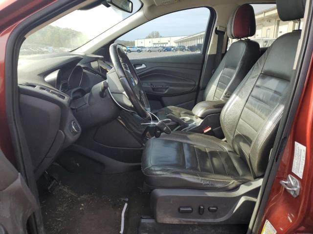 1FMCU0J94EUD23560 Ford Escape Titanium