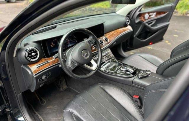 WDDZH6GB1JA364035 Mercedes-Benz E 400 4matic