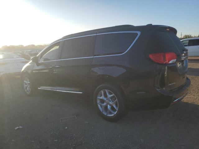 2C4RC1BG7HR541353 2017 CHRYSLER PACIFICA, photo no. 2