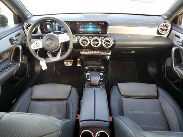 WDD3G4FB5KW018038 Mercedes-Benz A 220 4matic