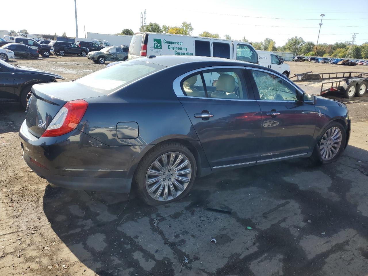 1LNHL9EK7DG612262 2013 Lincoln Mks