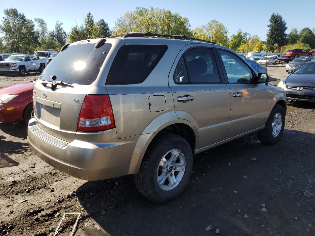 KNDJD733045249205 2004 Kia Sorento Ex