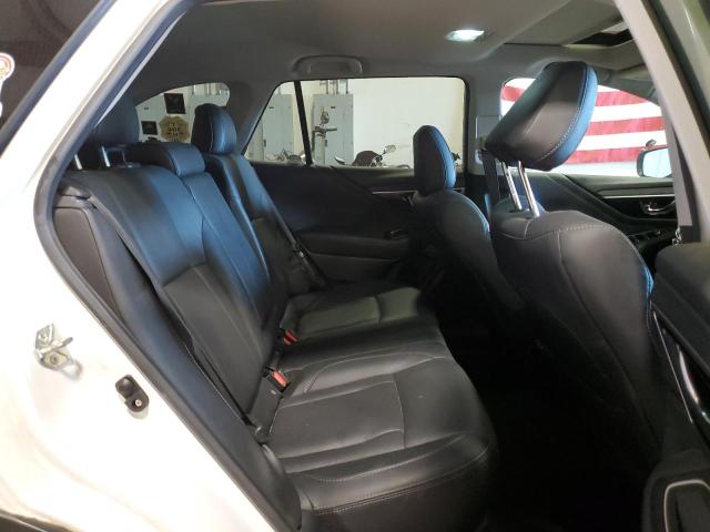 4S4BTANC3L3258004 Subaru Outback Limited