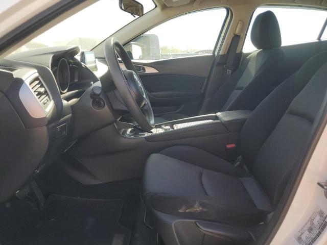  MAZDA 3 2017 Білий