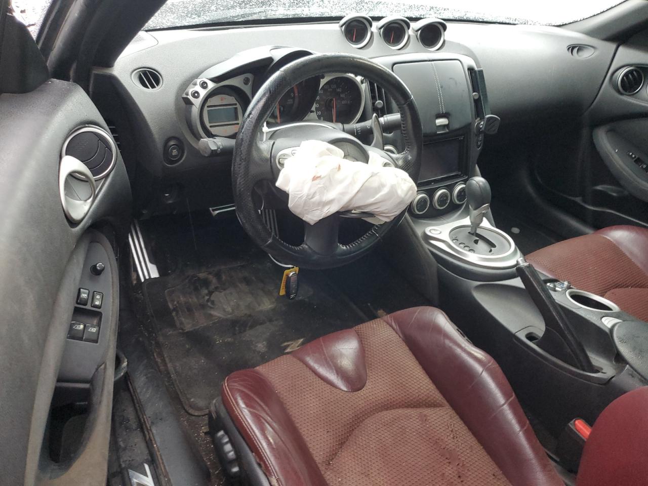 JN1AZ4FH1AM304529 2010 Nissan 370Z