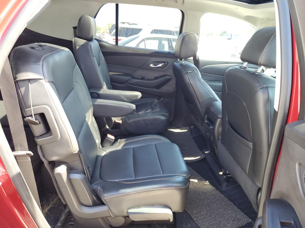 1GNEVHKW2KJ132110 CHEVROLET TRAVERSE 2019