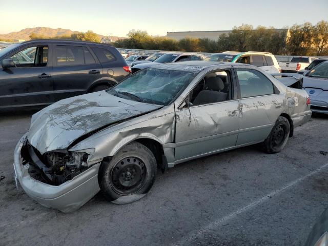 2001 Toyota Camry LE