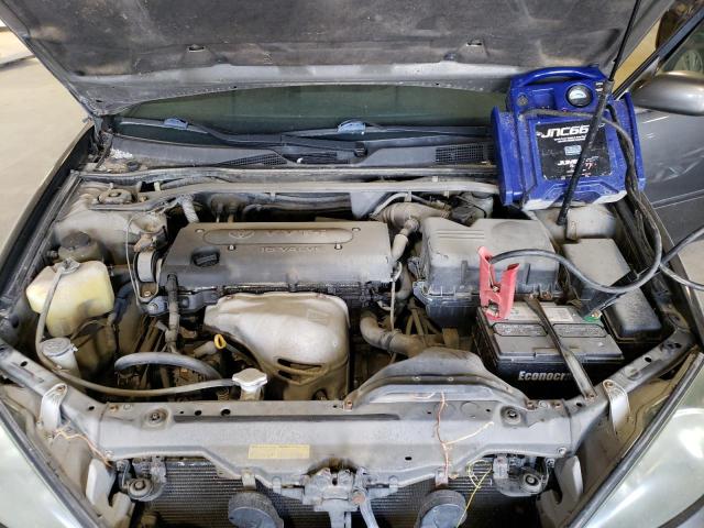 2004 Toyota Camry Le VIN: JTDBE30K340245524 Lot: 50552004