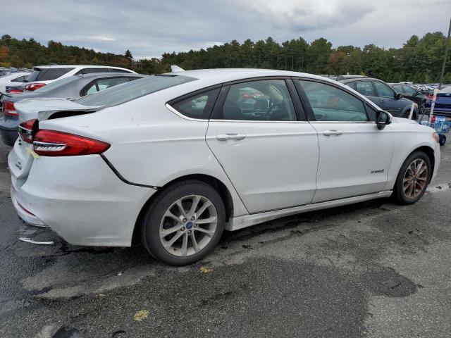 3FA6P0LU4KR138086 | 2019 FORD FUSION SE