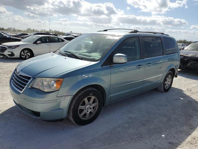 2010 Chrysler Town & Country Touring