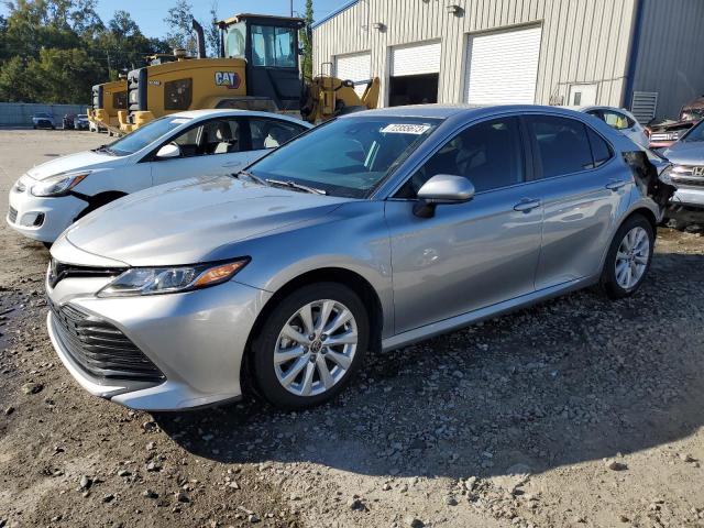  TOYOTA CAMRY 2020 Сріблястий