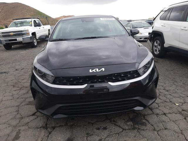 3KPF24AD5PE607638 KIA FORTE LX