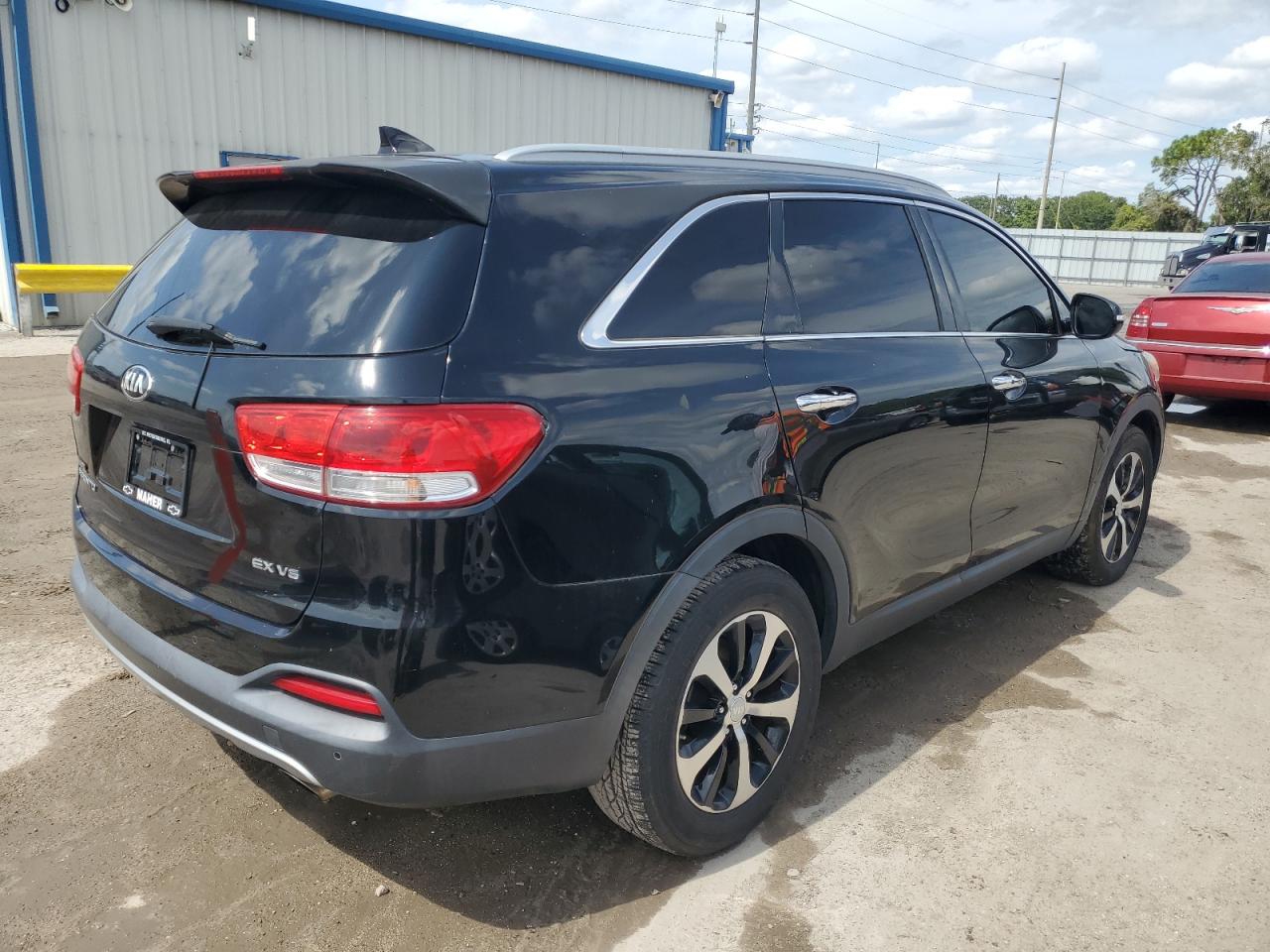 2016 Kia Sorento Ex vin: 5XYPH4A19GG005630