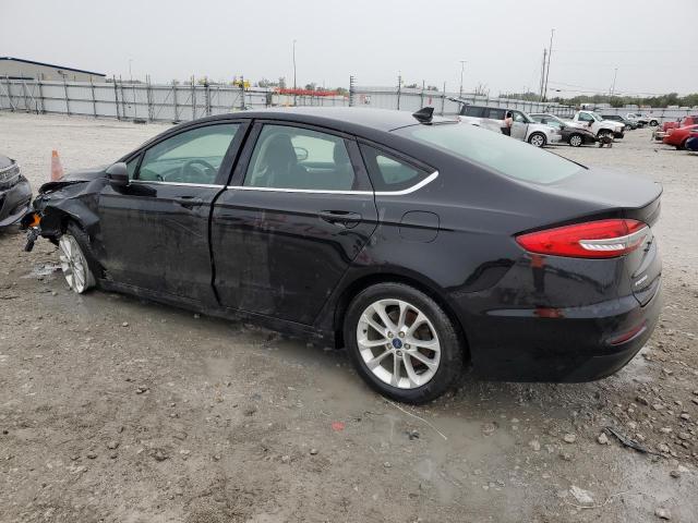 3FA6P0HD3LR111889 Ford Fusion SE 2