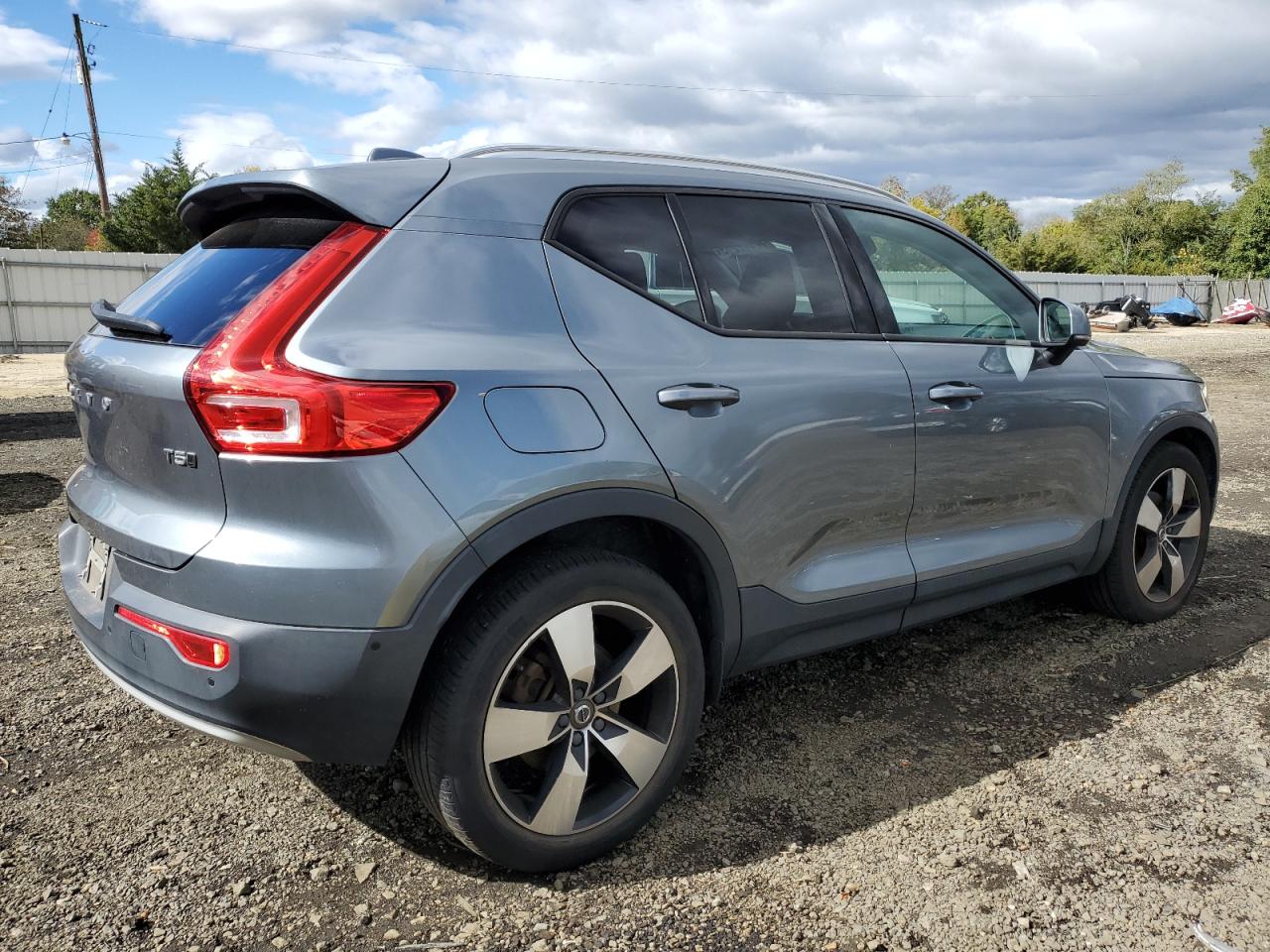 YV4162UK3K2058778 Volvo XC40 T5 MO 3