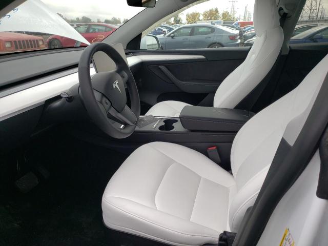 7SAYGAEE8PF696114 Tesla Model Y