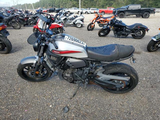 2019 YAMAHA XSR700 JYARM21E0KA000817
