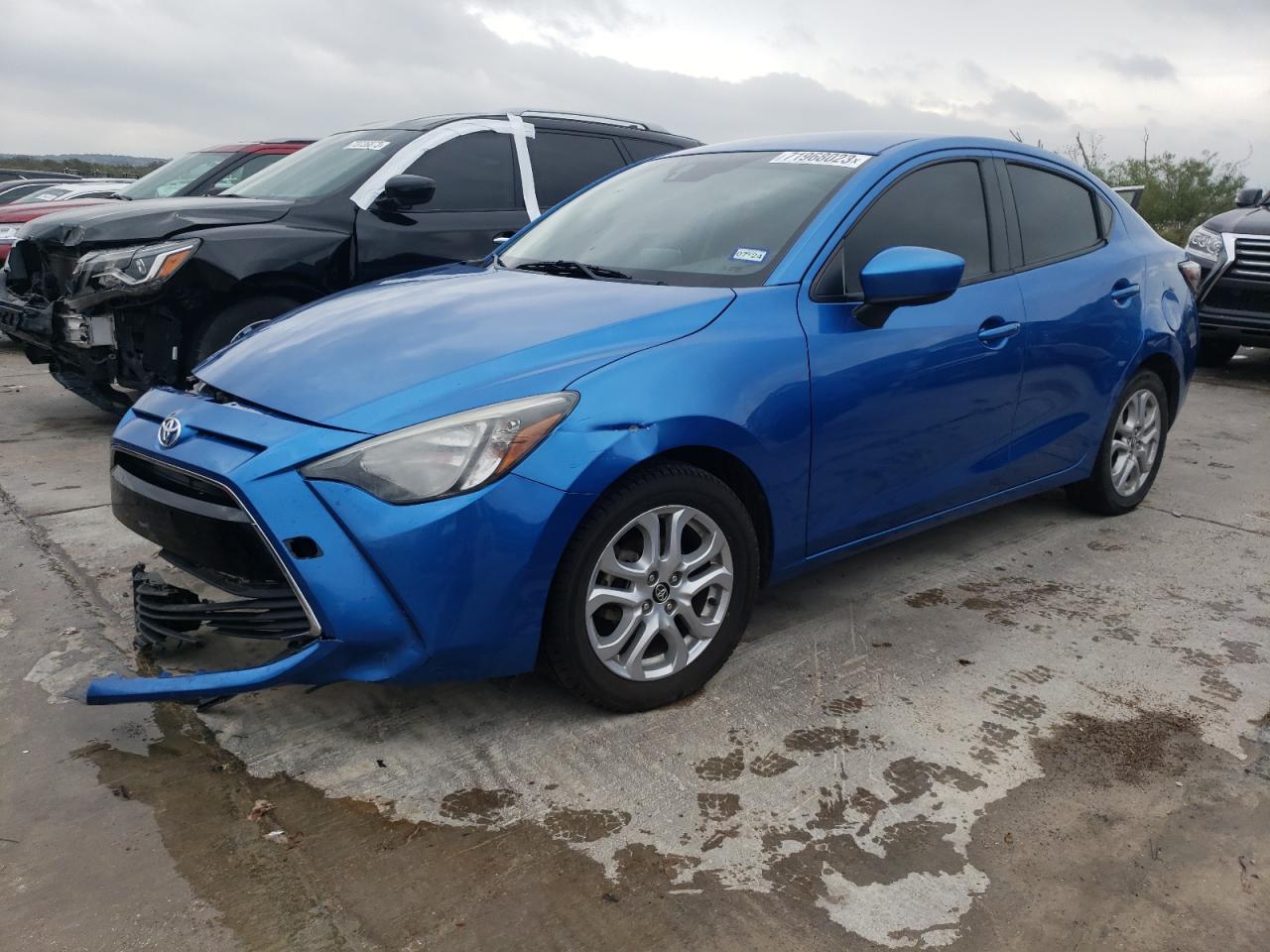 3MYDLBYV1HY178281 2017 Toyota Yaris Ia