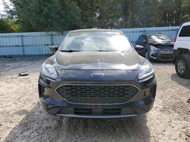 1FMCU0BZXMUB01859 Ford ESCAPE SE