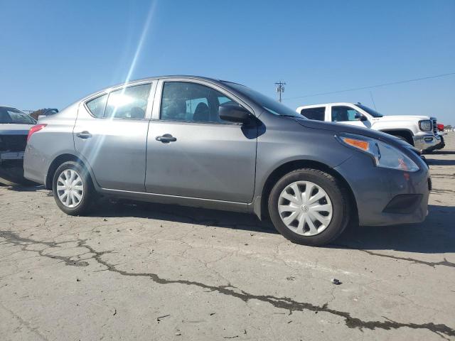 2018 Nissan Versa S VIN: 3N1CN7AP3JL817750 Lot: 73820233