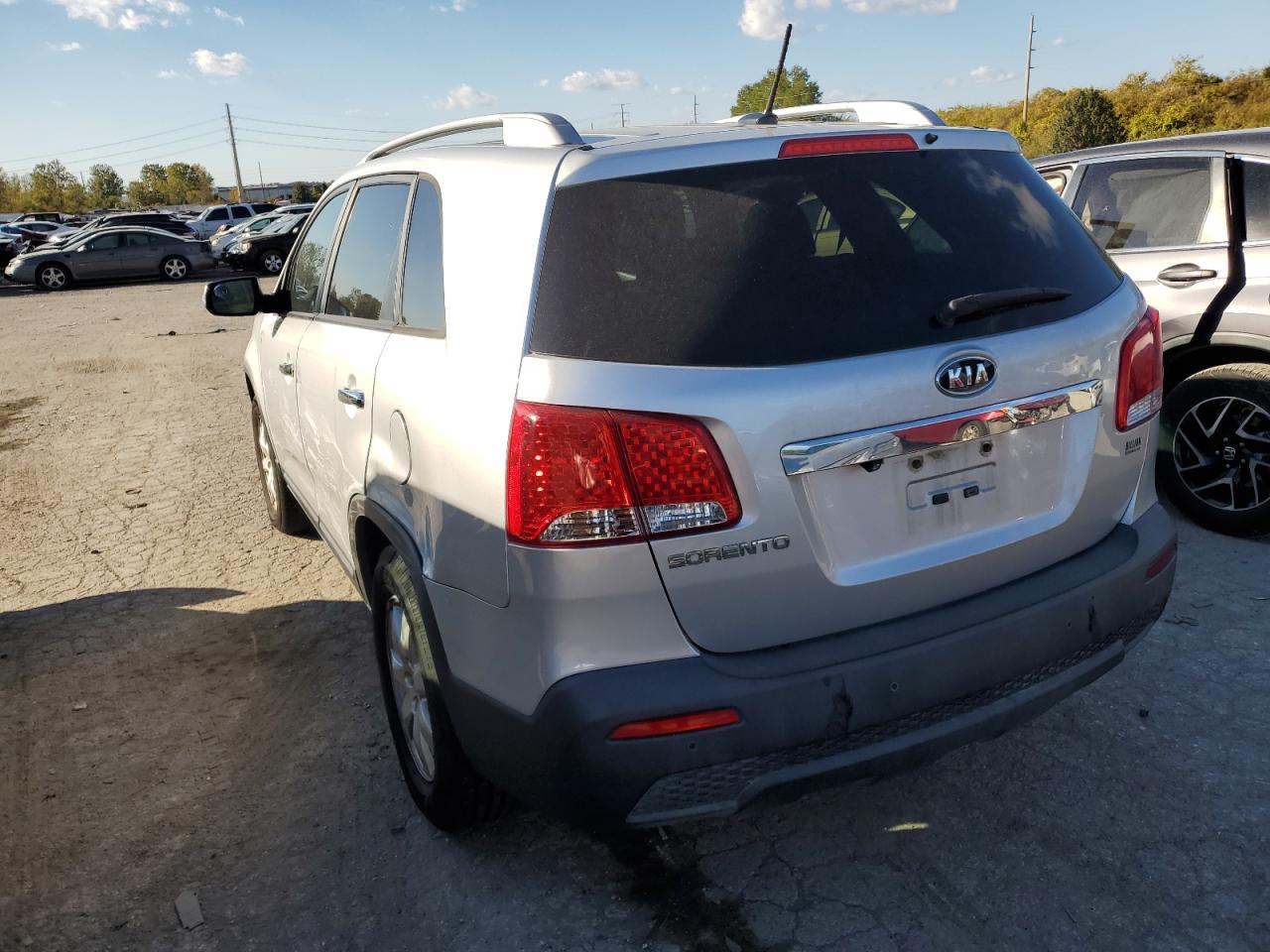 2012 Kia Sorento Base vin: 5XYKT3A61CG188806