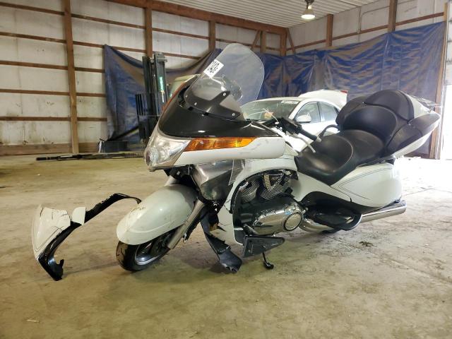 2014 VICTORY MOTORCYCLES VISION TOU 5VPSW36N8E3036442