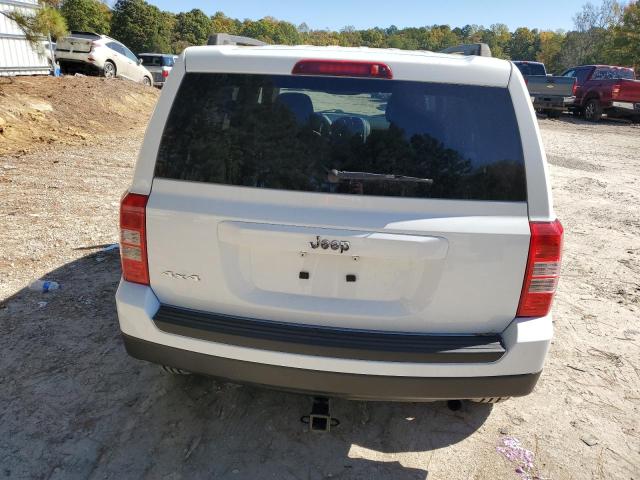 1C4NJRBB4FD225576 Jeep Patriot Sport