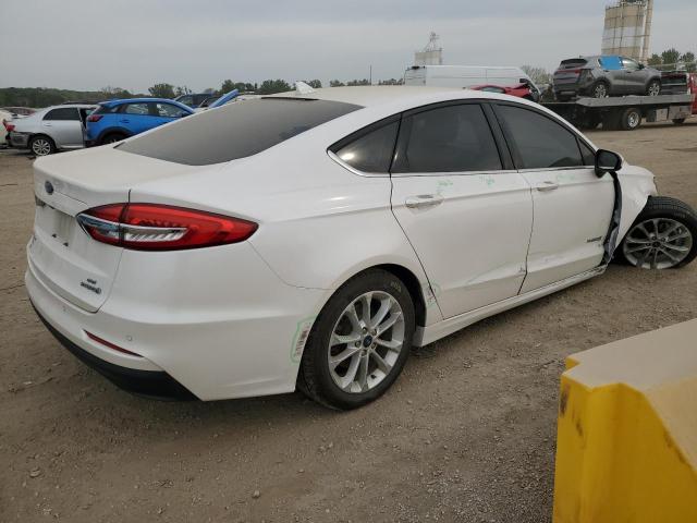 3FA6P0LU2KR103546 | 2019 FORD FUSION SE