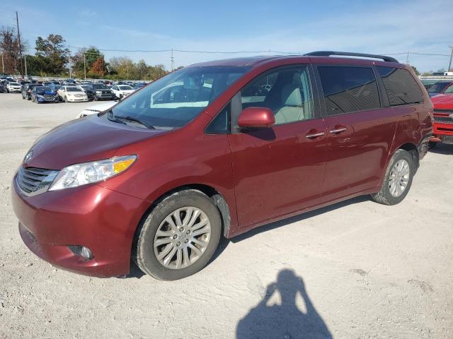 5TDYK3DC4FS613926 | 2015 TOYOTA SIENNA XLE