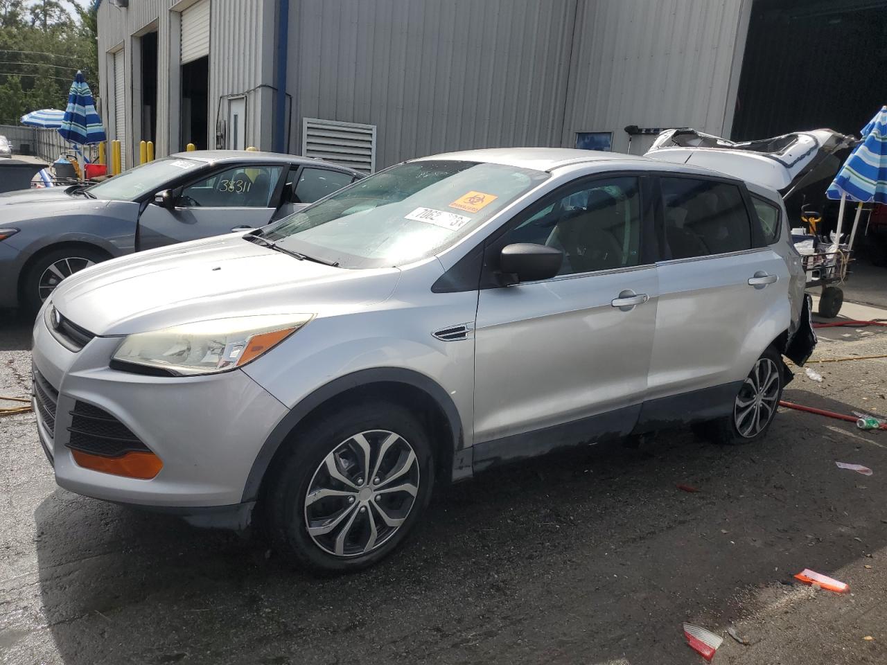 1FMCU0F7XEUA97189 2014 Ford Escape S