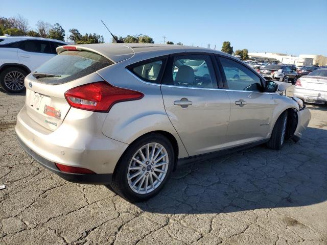 1FADP3R43HL230782 2017 FORD FOCUS, photo no. 3