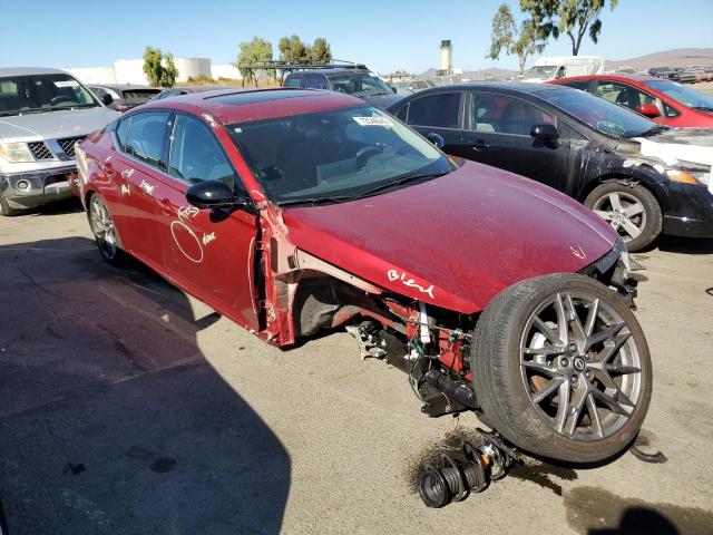 1N4AL4CVXPN396256 Nissan ALTIMA SR