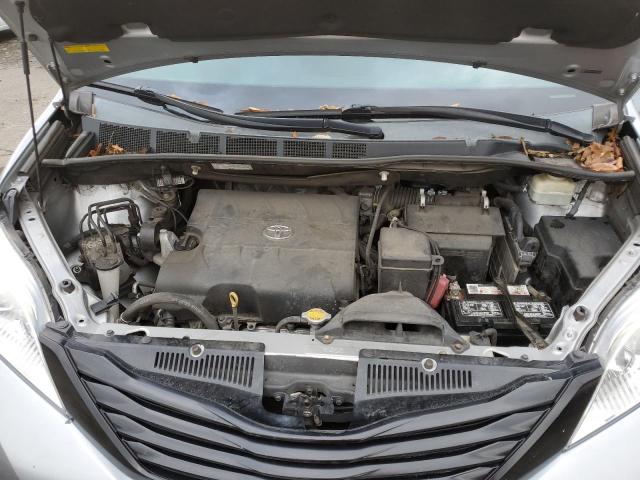 5TDZK3DC1FS687468 Toyota SIENNA