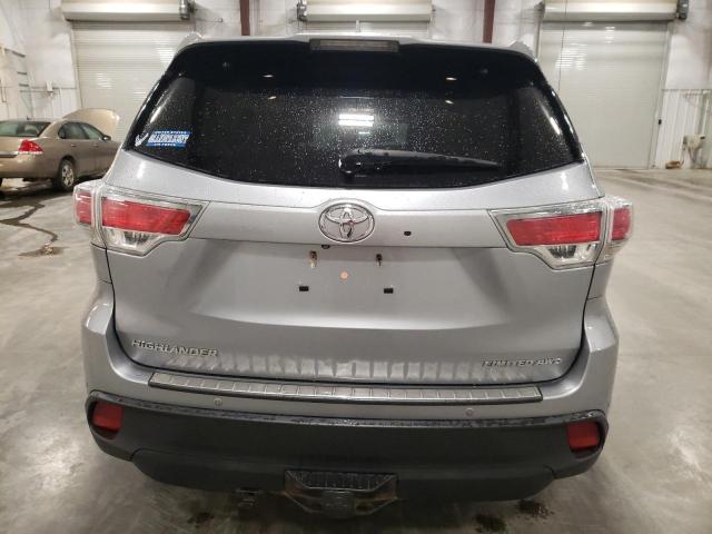 VIN 5TDDKRFH7FS085776 2015 Toyota Highlander, Limited no.6