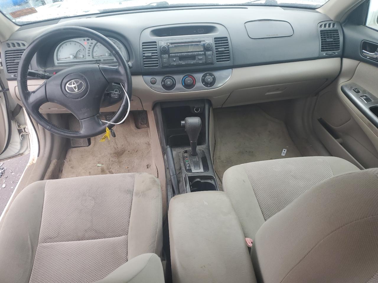 4T1BE32K84U378250 2004 Toyota Camry Le