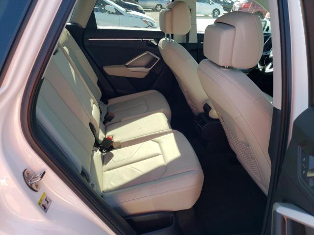 WA1AECF34K1086252 Audi Q3 PREMIUM
